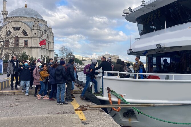 2-Hours The Sultan of The Bosphorus Tour - Accessibility and Participation
