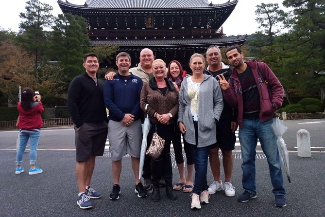 2 Hours Tour in Historic Gion: Geisha Spotting Area Tour - Meeting and Pickup