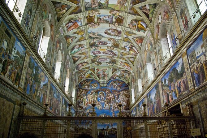 2 Hours Tour of the Vatican and Sistine Chapel With Official Guide - Included in the Tour