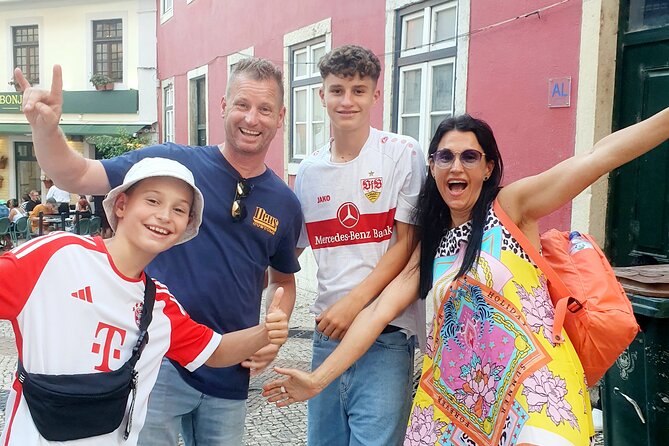 2 Hours Tuk Tuk Tour - 7 Hills Adventure in Lisboa - Booking and Availability