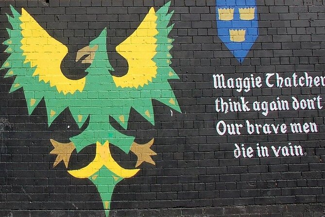 2 Hours Unique Belfast Black Taxi Tour - Customized Tour Options