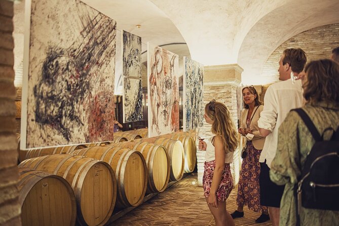 2 Hours Visit and Wine Tasting With Tastings in Val DORCIA - Indulge in Natural Winemaking