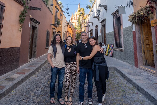 2-Hours Walking Tour in San Miguel De Allende - Customer Reviews and Feedback