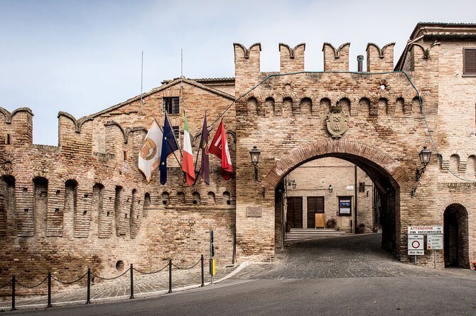 2 Hours Walking Tour of Corinaldo + Drink at the End of the Activity - Booking Confirmation