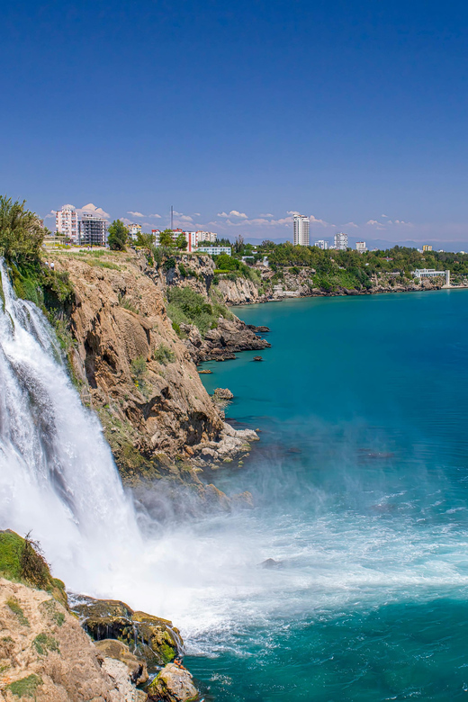2 Hours Yacht Tour to Lower Duden Falls - Meeting and Communication