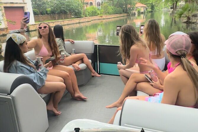 2 hr Lake Austin Boat Cruise. BYOB (Private - up to 12 guests) - Who Will Love This Tour?