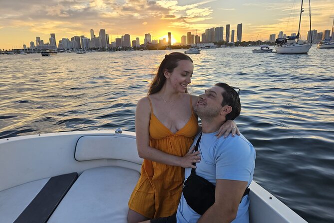 2 Hrs Miami Private Boat Tour With Cooler, Ice, Bluetooth Stereo - Positive Reviews