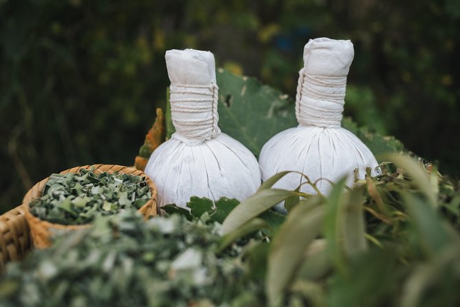 2 Hrs Sense of Relax (Body Scrub With Aroma Oil Massage) - Tour and Attraction Options