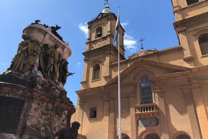 2 Hrs. Walking Tour in San Telmo & Market  - Sunday Fair and Mafalda Walk