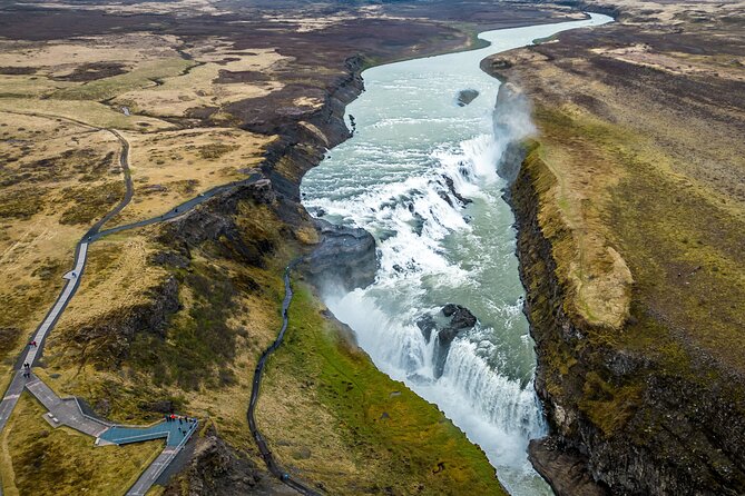2 in 1 Private Golden Circle and South Coast Tour in Iceland - Witnessing Geysers