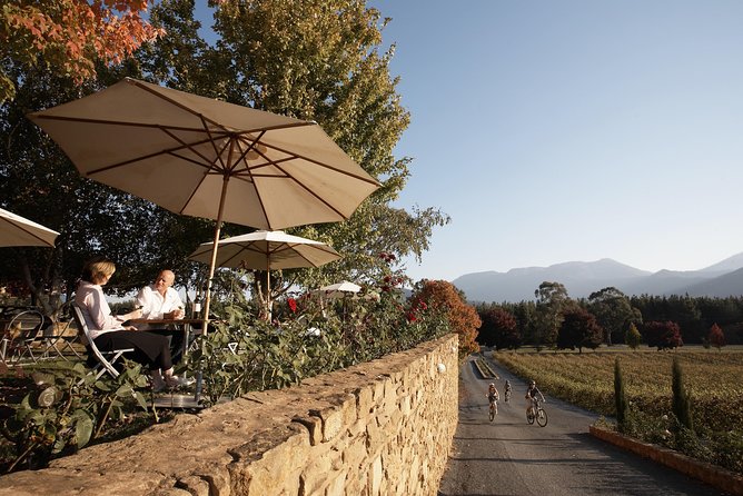 2-Night Murray to Mountain Trail Bike Tour From Beechworth - Accommodation and Meals