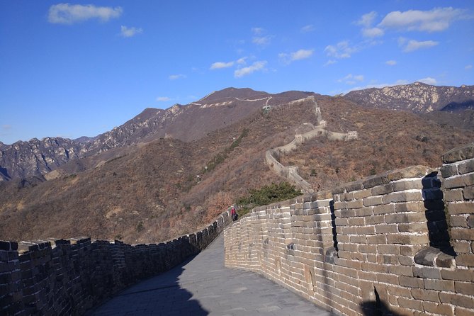 2 Sections Great Wall Hiking Tour to Mutianyu & Huanghuacheng - Pricing and Cancellation