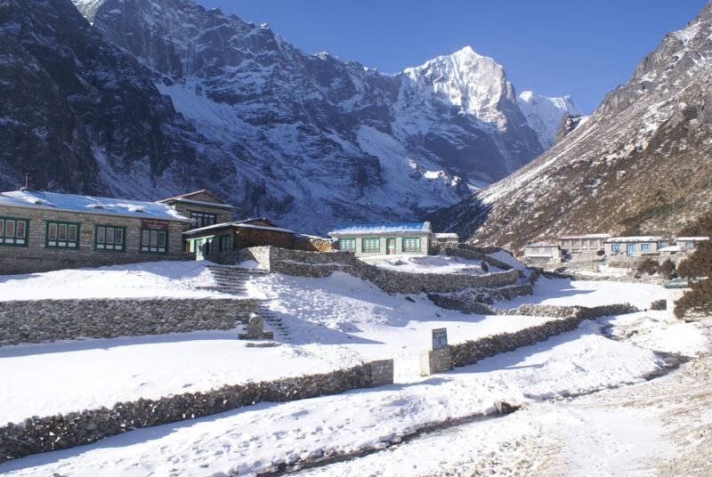 2 Weeks of Retreat in Thame Monastry in the Everest Region - Immersive Meditation Experience
