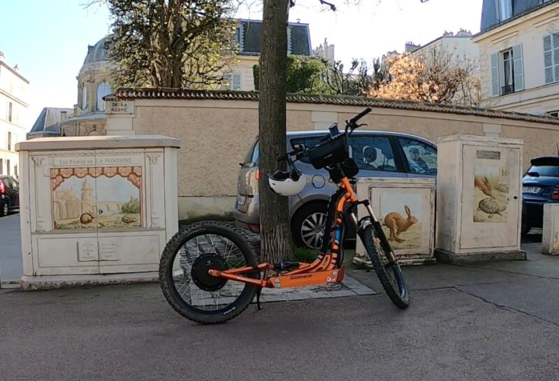2 Wheel Electric Tour Street Art in Versailles - Exclusions and Restrictions