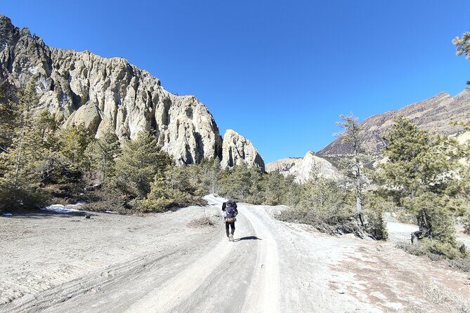 20 Days Annapurna Circuit Trek - Crossing Thorong La Pass: The Big Challenge