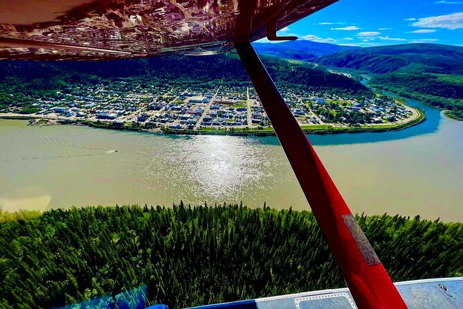 20 Minute Dawson City Scenic Flight Tour - Meeting and Pickup