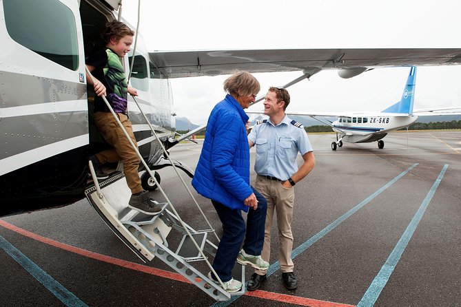 20 Minute Queenstown Scenic Flight - Group Size and Inclusions