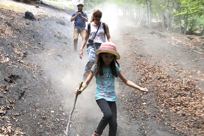2002 Crater Excursion - Northern Etna - Trekking Experience