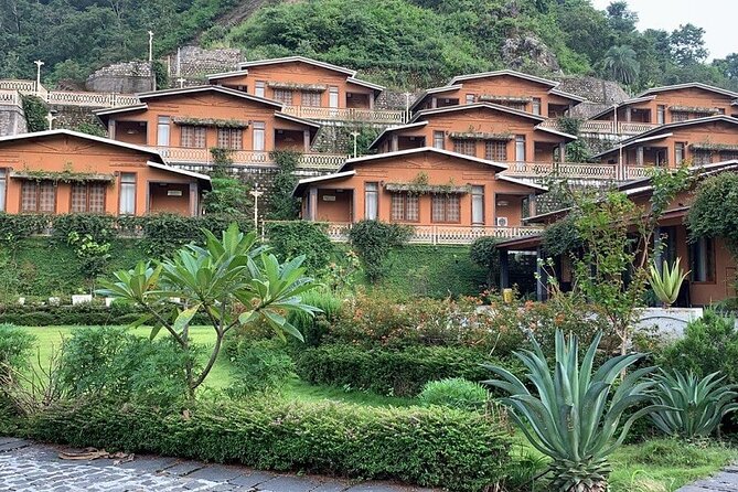 21-DAY Yoga Teacher Training in Rishikesh With Accommodation - Accommodation Details