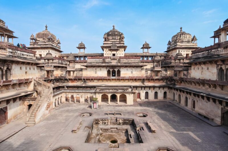 22-Day Delhi,Rajasthan,Agra,Gwalior,Orchha,Khajurao,Varanasi - Itinerary Highlights