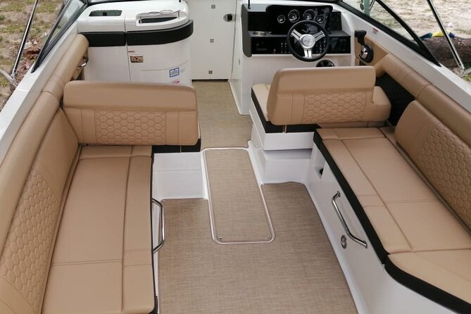 27ft Sea Ray - Accessibility Information