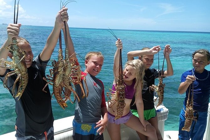 28ft Yacht Half Day Charter in Nassau Bahamas - Activity Duration and Start Time