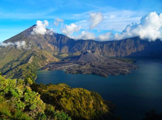 2D/1N Hiking to Summit Rinjani For Expert - Requirements
