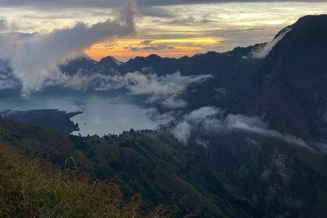 2D-1N Rinjani Summit 3726 Meters Above Sea Level Join Group - Booking and Inquiries