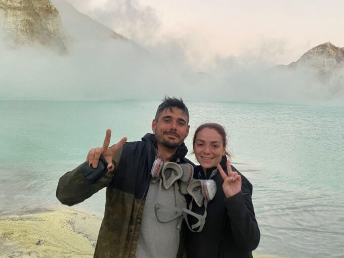 2D1N Bromo Sunrise & Ijen Blue Fire From Surabaya - Trekking to Ijen Crater