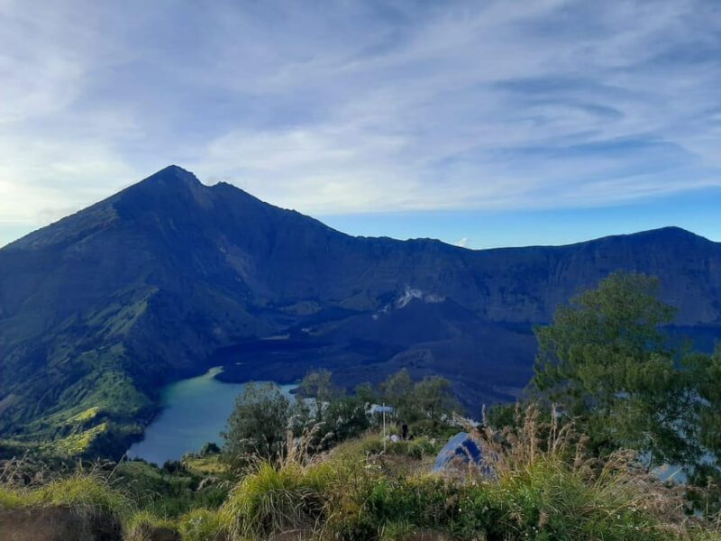 2D1N RINJANI SENARU CRATER RIM TREK - Itinerary