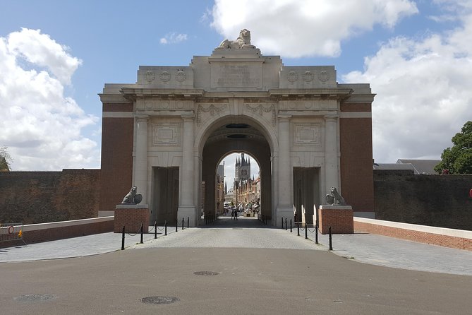 2day Australian WW1 Battlefield Tour in Flanders the Somme From Lille and Arras - Inclusions and Amenities