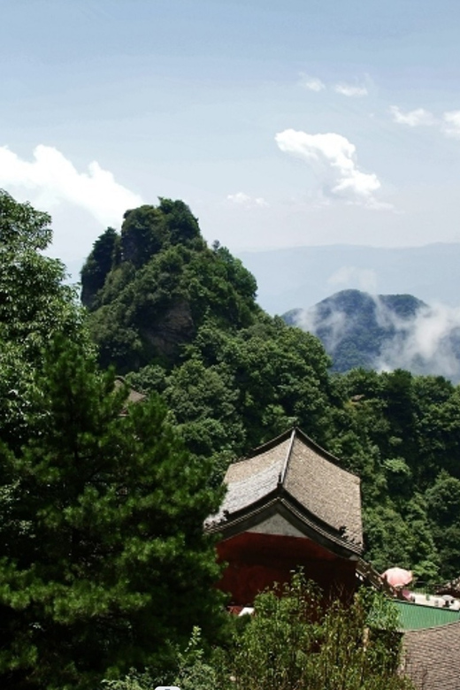 2days by Bullet Trains From Wuhan to Wudang Mountain Tour - Day 2 Itinerary