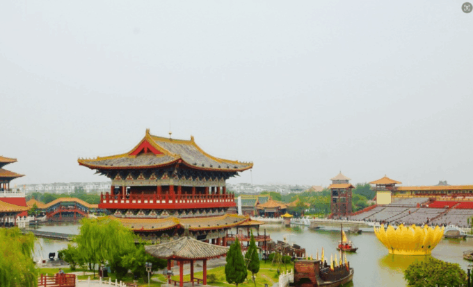 2days Henan Highlights Tour - Longmen Grottoes