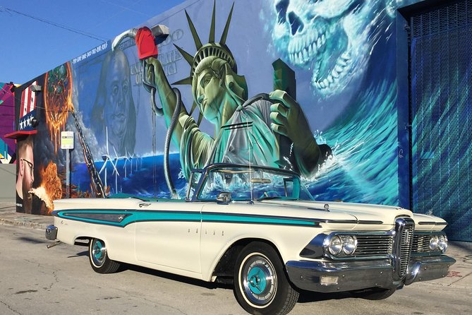 2H Private Classic Car Tour Miami Beach & Wynwood - Discovering Miami Beach