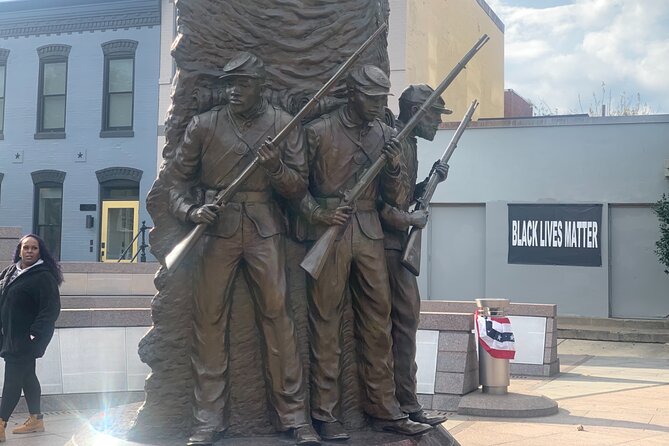2H Private Guided Tour at the African American Civil War Museum and Memorial - Key Points