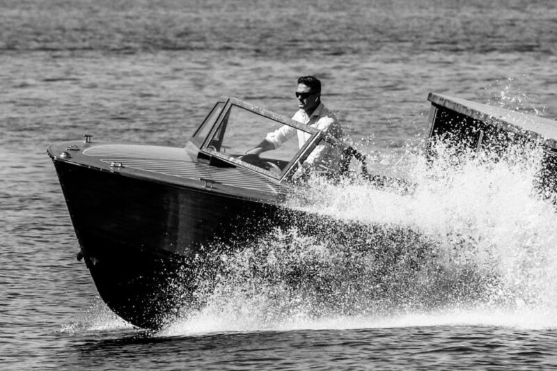 2H Private Tour on Wooden Boat on Lake Como Orrido Di Nesso - Boat Type and Capacity