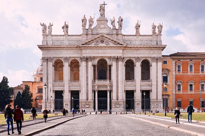 2h30 Tour of Rome Cathedral and Holy Stairs - Meeting Point and Start Time