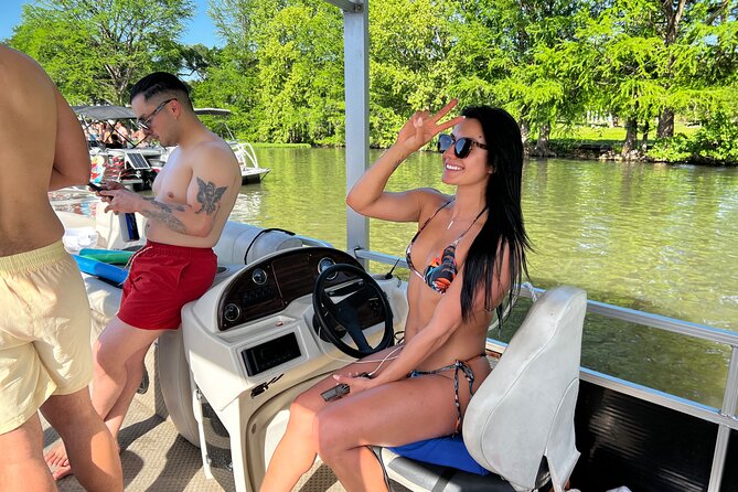 2hr Boat Tour up to 10 on Lake Austin With Captain - Schedule and Availability