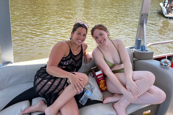 2hr Boat Tour up to 10 on Lake Austin With Captain - Exploring Lake Austin