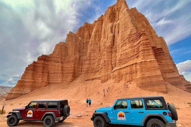 3-4 Hours Capitol Reefs Cathedral Valley Jeep Tour - Temples of the Sun and Moon
