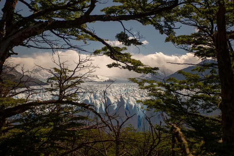3-Day and 2 Night El Calafate With Airfare From Buenos Aires - Key Points