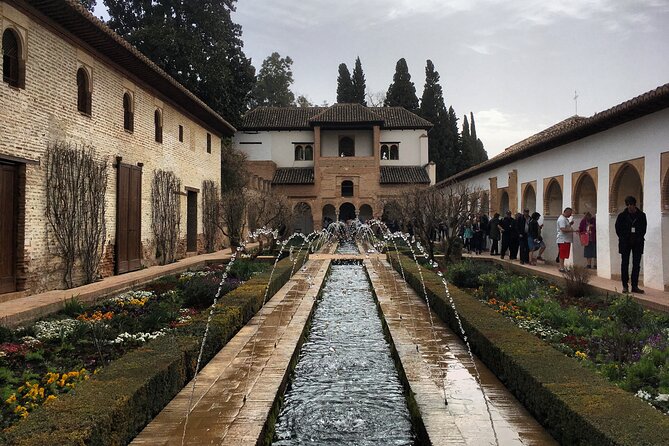 3-Day Andalucia Highlights Tour: Granada & Cordoba From Seville - Accommodation Impressions