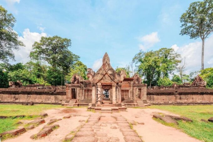 3-Day Angkor Tour: Banteay Srei, Beng Mealea, Tonle Sap Lake - Booking and Availability