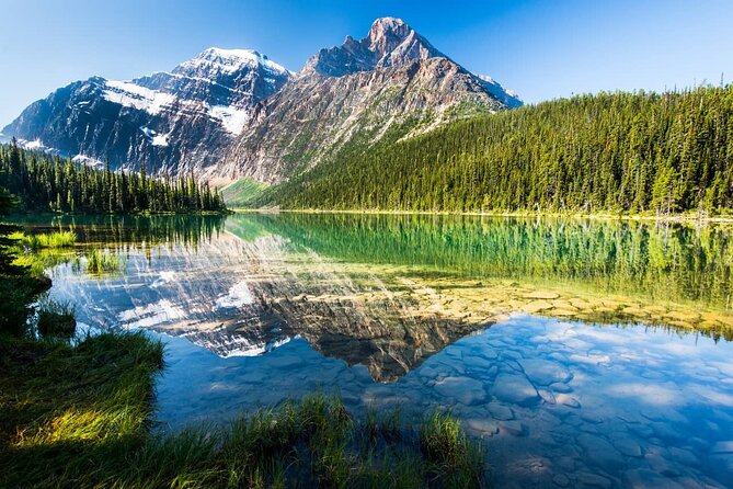 3-Day Columbia Icefield & Jasper Tour From Calgary,Airport Pickup - Tour Capacity