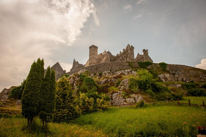 3-Day Dingle, Killarney and the Wild Atlantic Way Small-Group Tour From Dublin - Inclusions and Accommodations
