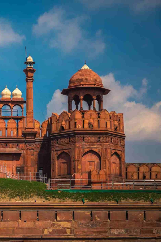 3-Day Enchanting Delhi & Agra Heritage Tour - Booking Details