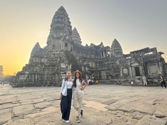 3-Day Exploring Angkor Wat & Siem Reap Highlights Tour. - Day 1 Experiences