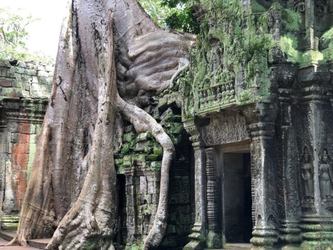 3-Day Exploring Angkor Wat & Siem Reap Highlights Tour. - Included Amenities