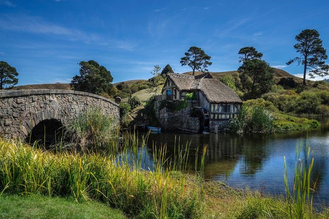 3-Day Hobbiton and Waitomo Tour From Auckland With Accommodation - Additional Information