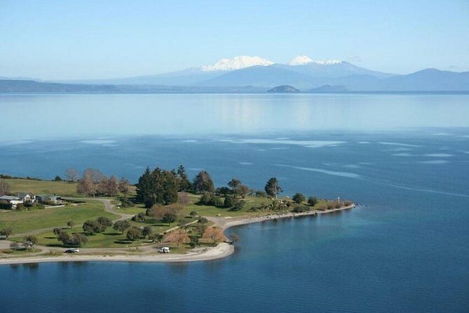 3-Day Hobbiton, Rotorua, Whakarewarewa, and Waitomo Tour - Key Points